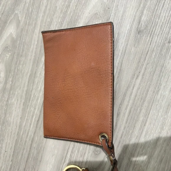 Michael Kors Elegant Brown and Tan Tote - Picture 10 of 11